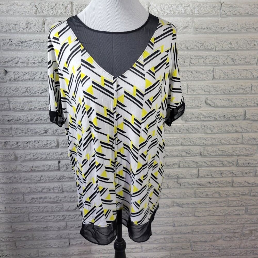 Worthington Women's XL‎ Yellow Black Geometric Blouse Round Neck GEO29XE